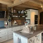 ørnenipa Lodge- Flott Med 6 Sov, 2 Bad Og Beliggenhet Feriehus *