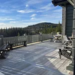 Hébergement de vacances Ornenipa Lodge- Flott Med 6 Sov, 2 Bad Og Beliggenhet