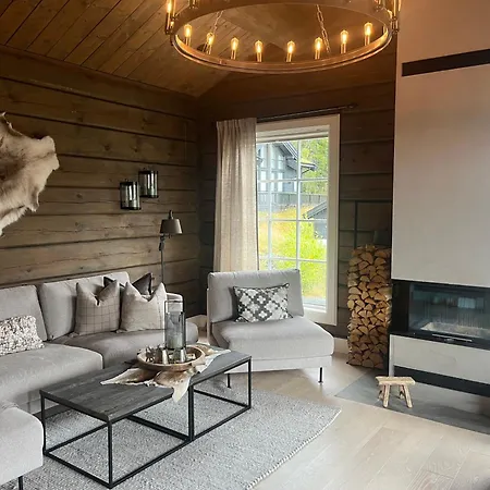 Ornenipa Lodge- Flott Med 6 Sov, 2 Bad Og Beliggenhet *