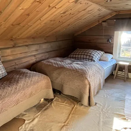 Prázdninový dům Ornenipa Lodge- Flott Med 6 Sov, 2 Bad Og Beliggenhet *