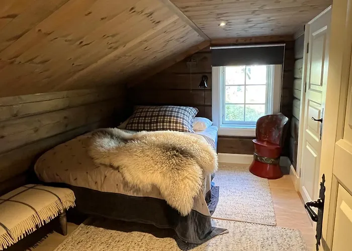 Ornenipa Lodge- Flott Med 6 Sov, 2 Bad Og Beliggenhet